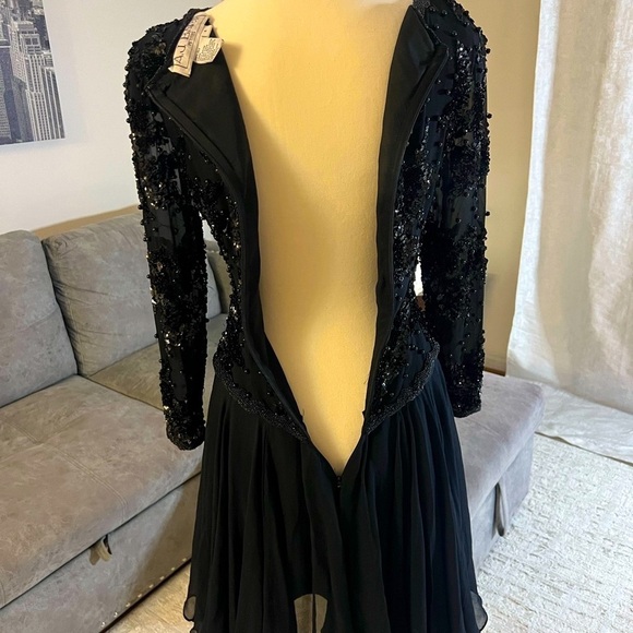 A.J. Bari Black Sequin Mini Dress✨ - Picture 8 of 16